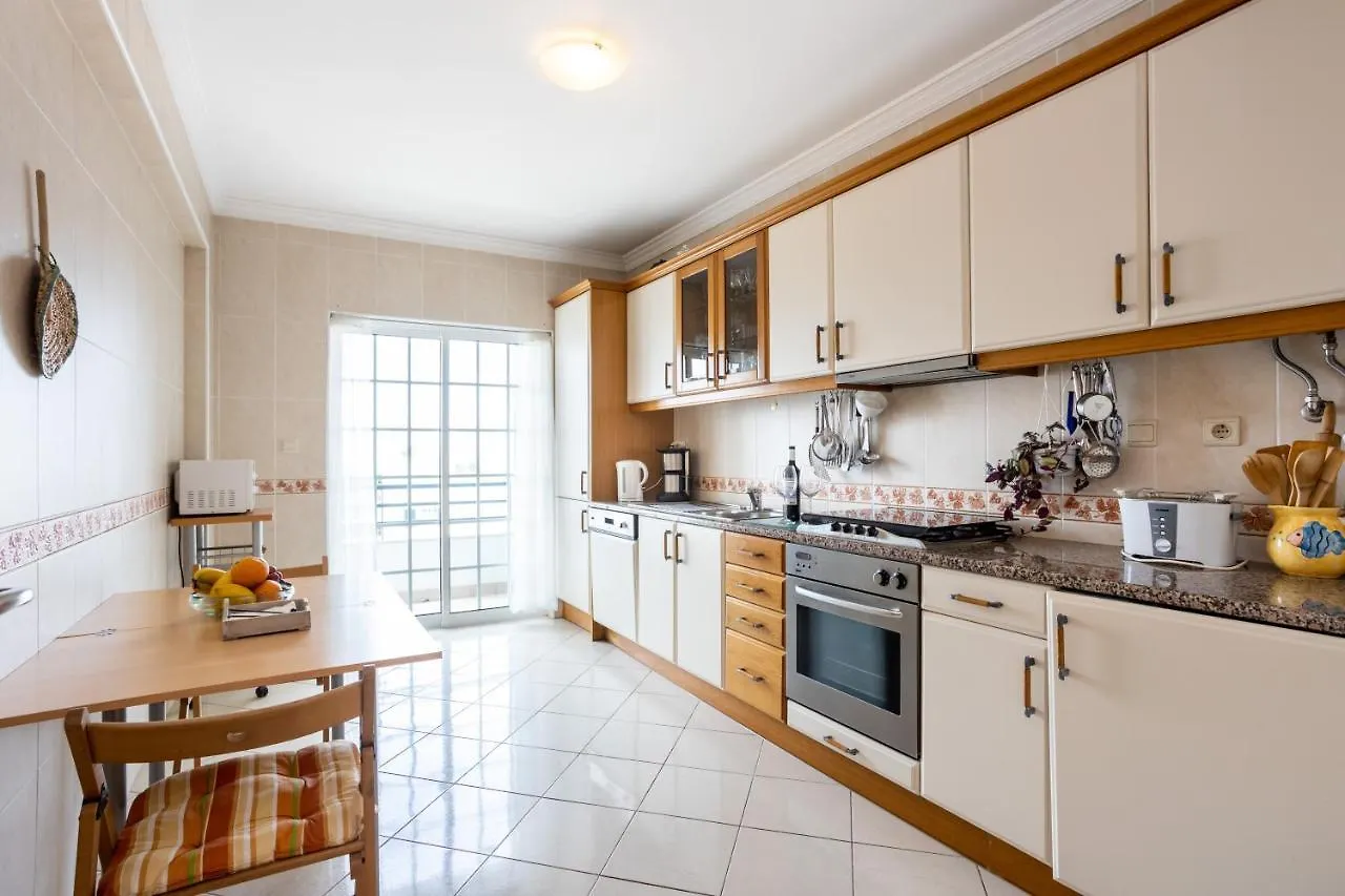 Top Floor Apartment With Great Views! Albufeira
