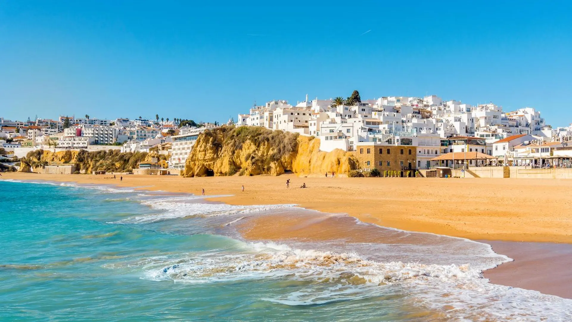 Top Floor Apartment With Great Views! Albufeira